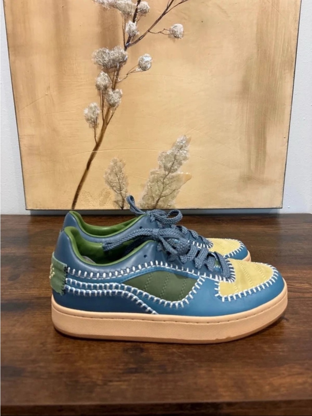 Formation Ventures unisex sneakers size 8 women and 6 men’s
